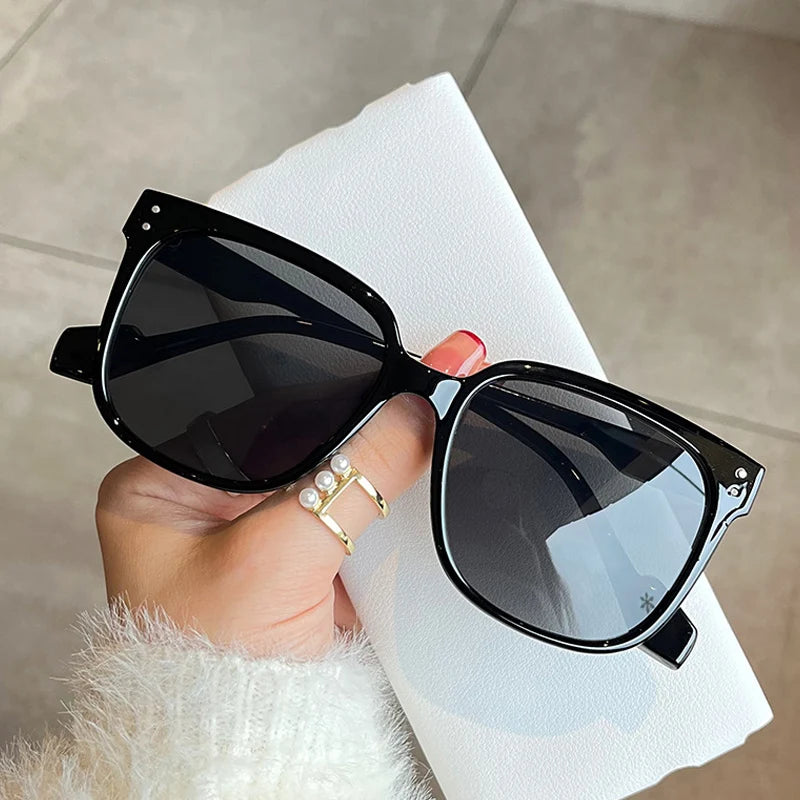 Unisex Punk UV400 Oversized Square Sunglasses