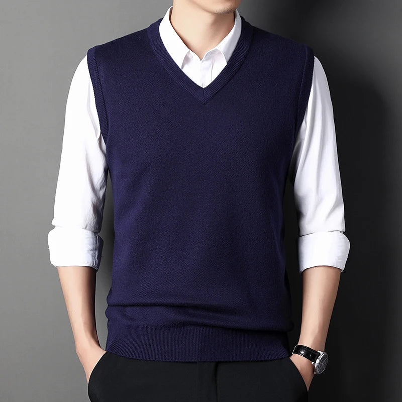 JOHMUVVE Retro V-Neck Wool Knit Vest
