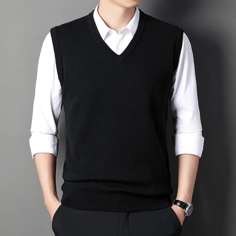 JOHMUVVE Retro V-Neck Wool Knit Vest
