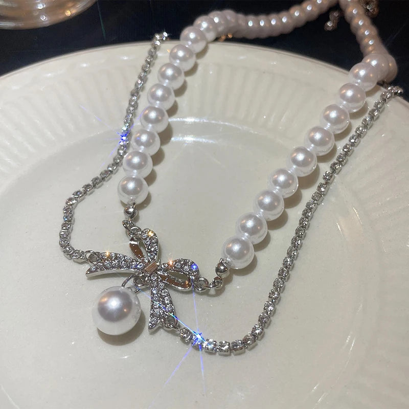 White pearl bracelet

