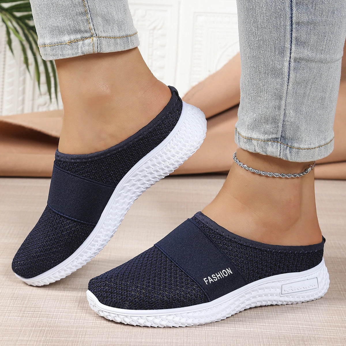 Women's Comfortable Breathable Solid Mules Slippers