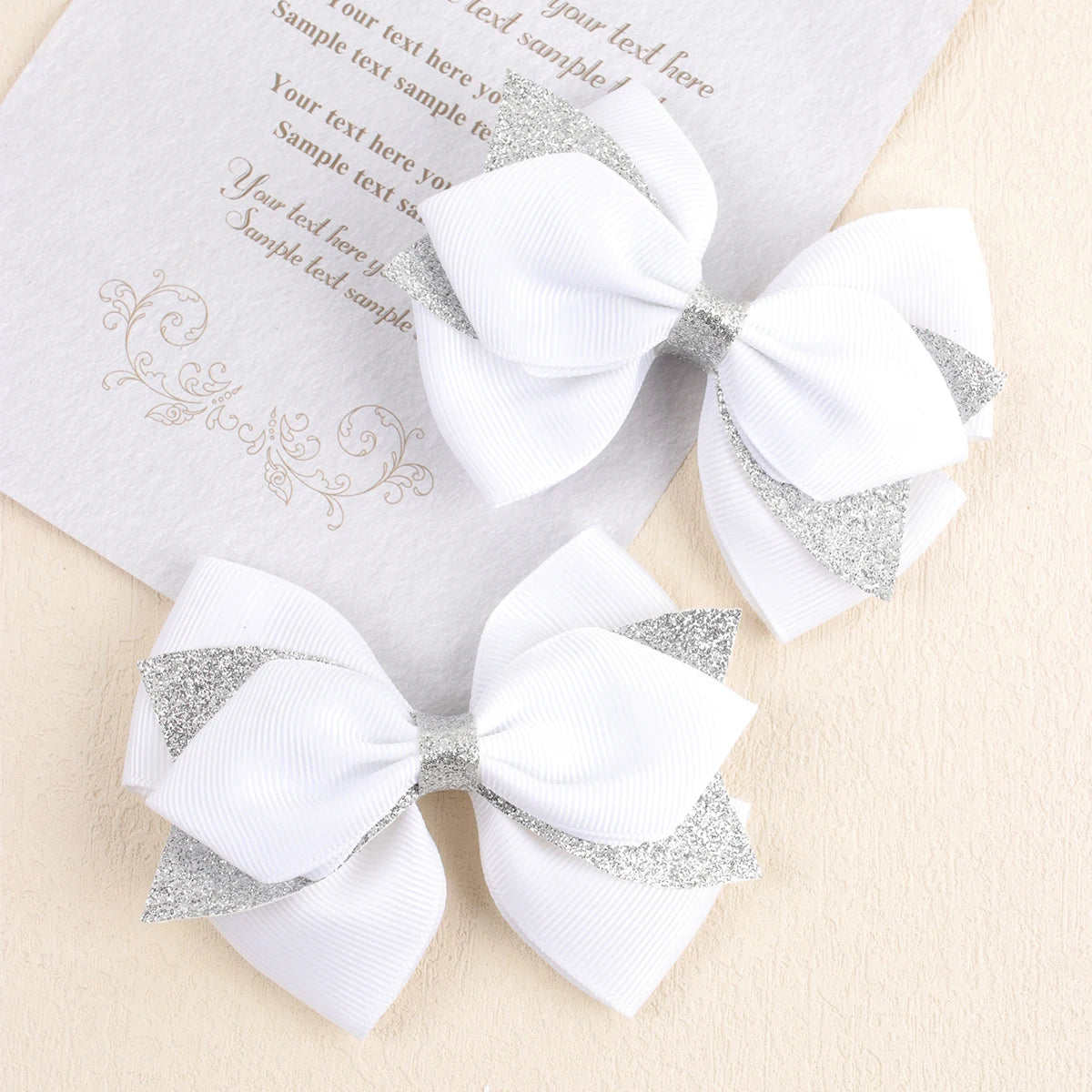 bow hair clip

