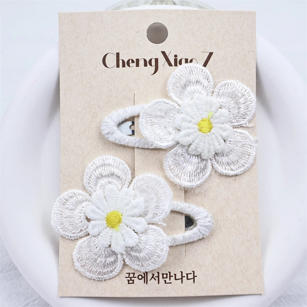 flower clips


