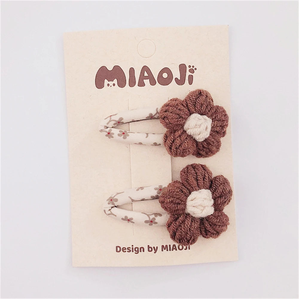 flower clips


