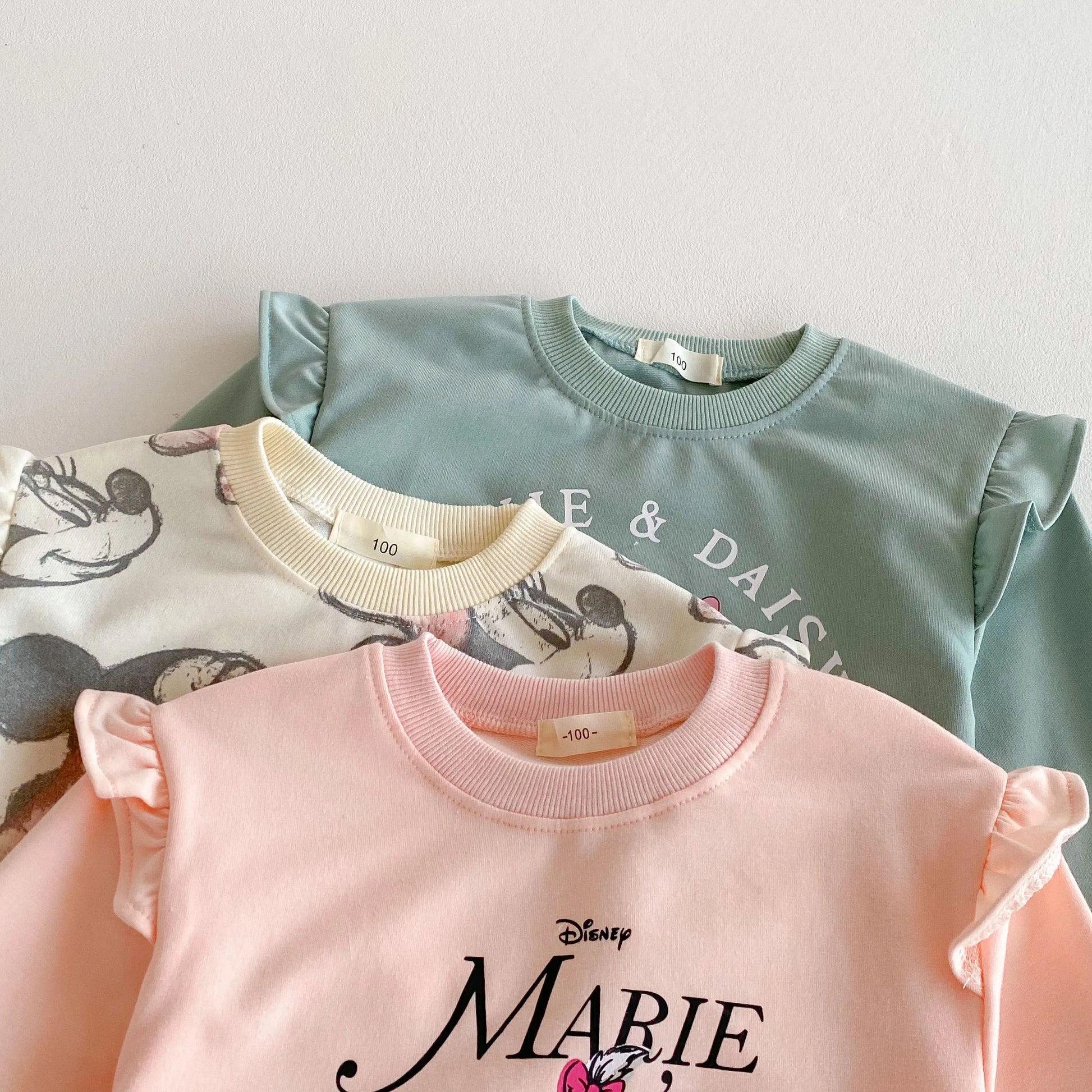 long sleeves spring outfit

