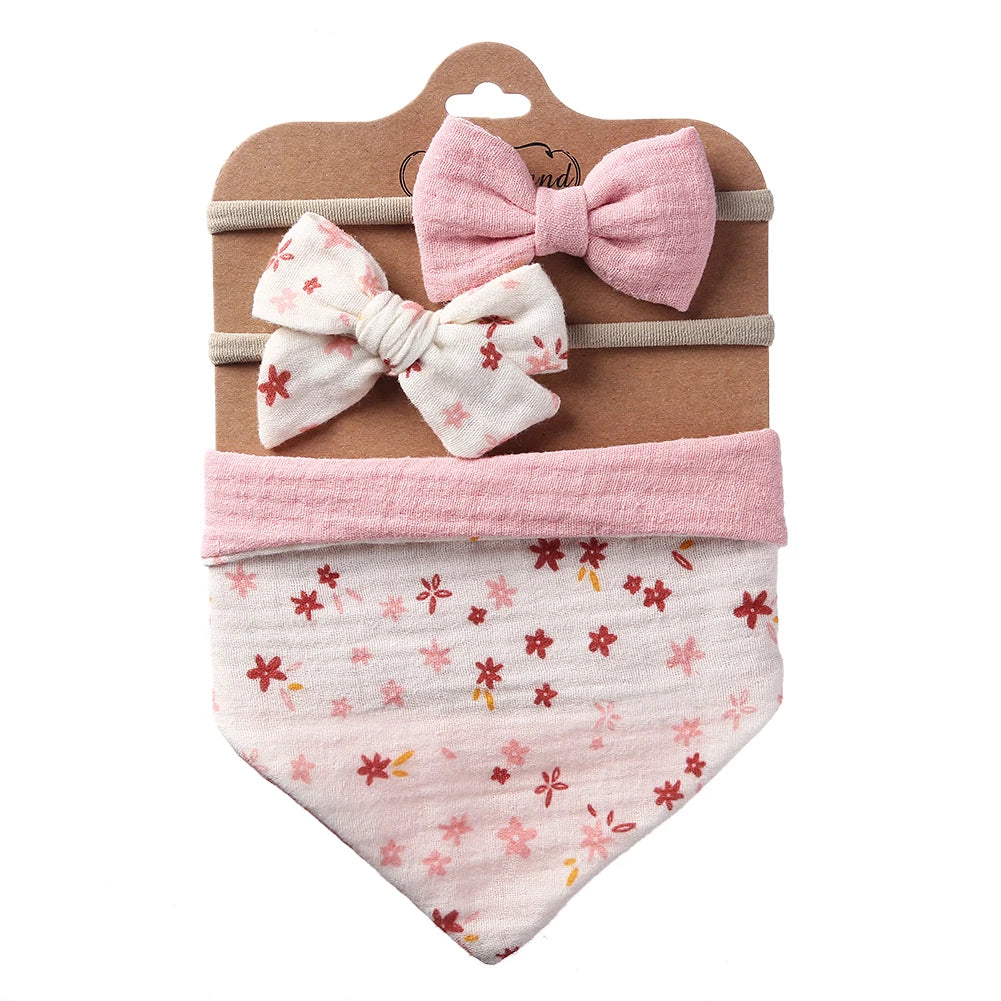 newborn bibs
