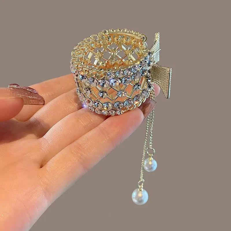 rhinestone hair claw

