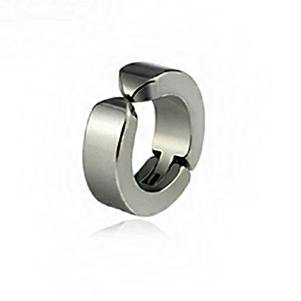 titanium stud earrings

